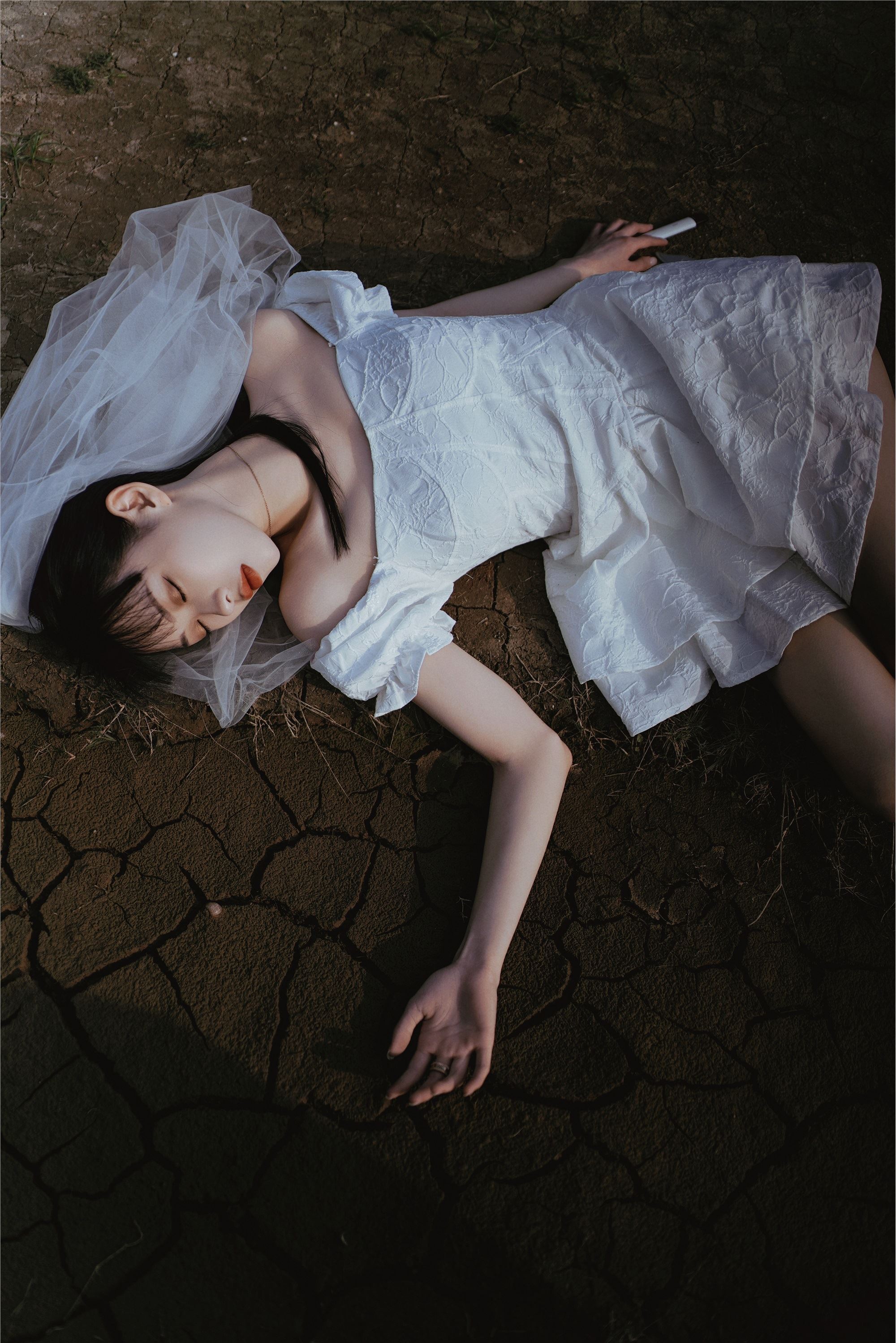 YITUYU艺图语 2025.01.23 大地的嫁衣 大何